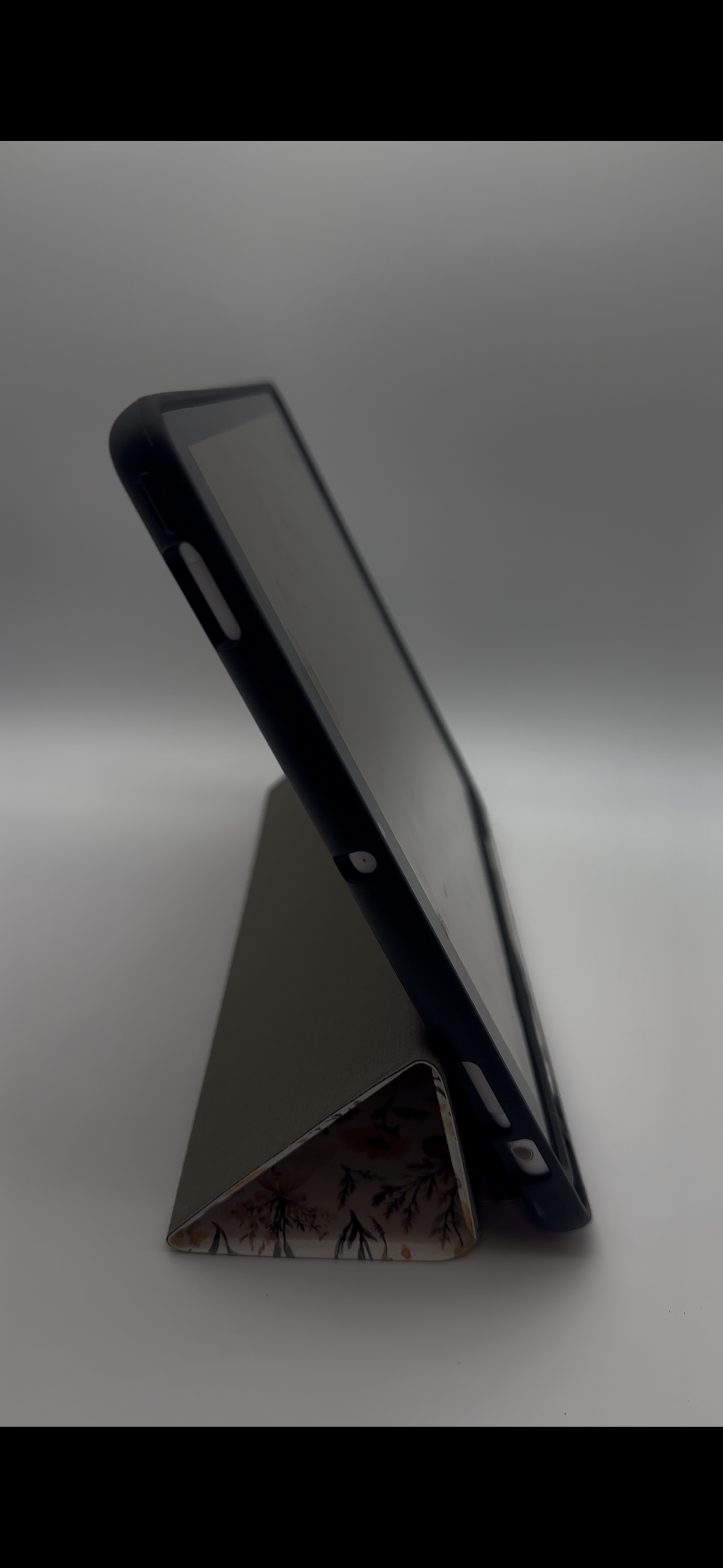 iPad Cases - 13", 11", 10.9", 10.5" 10.2", 8.3"
